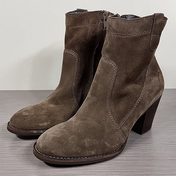 Paul Green 'Jax' Bootie, Color-Earth Suede Womens Size 5.5 - Picture 3 of 9